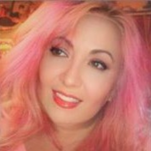 Meet the Posher Other - Meet your Posher, Pamela